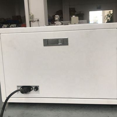 Полностью автоматическая компьютерная машина для резки и стриппинга с мощностью максимум 220 Вт
